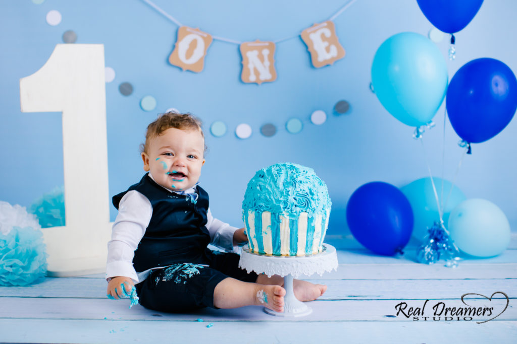 Primo compleanno? Festeggia con un servizio fotografico Smash cake!